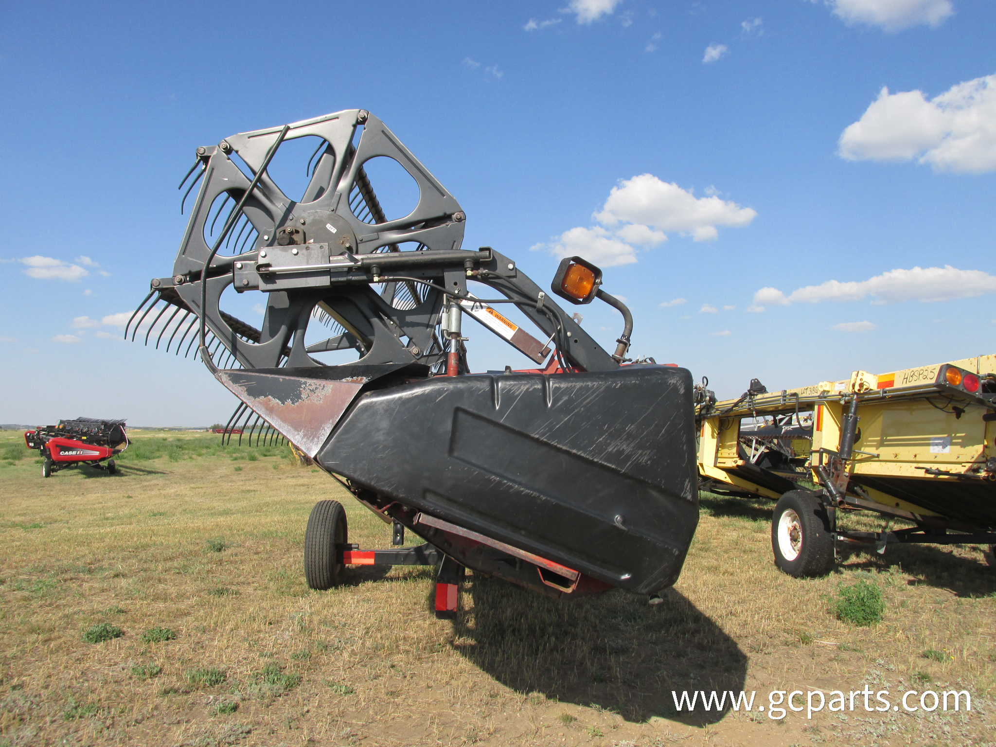 1010 30FT HEADER W/PU REEL